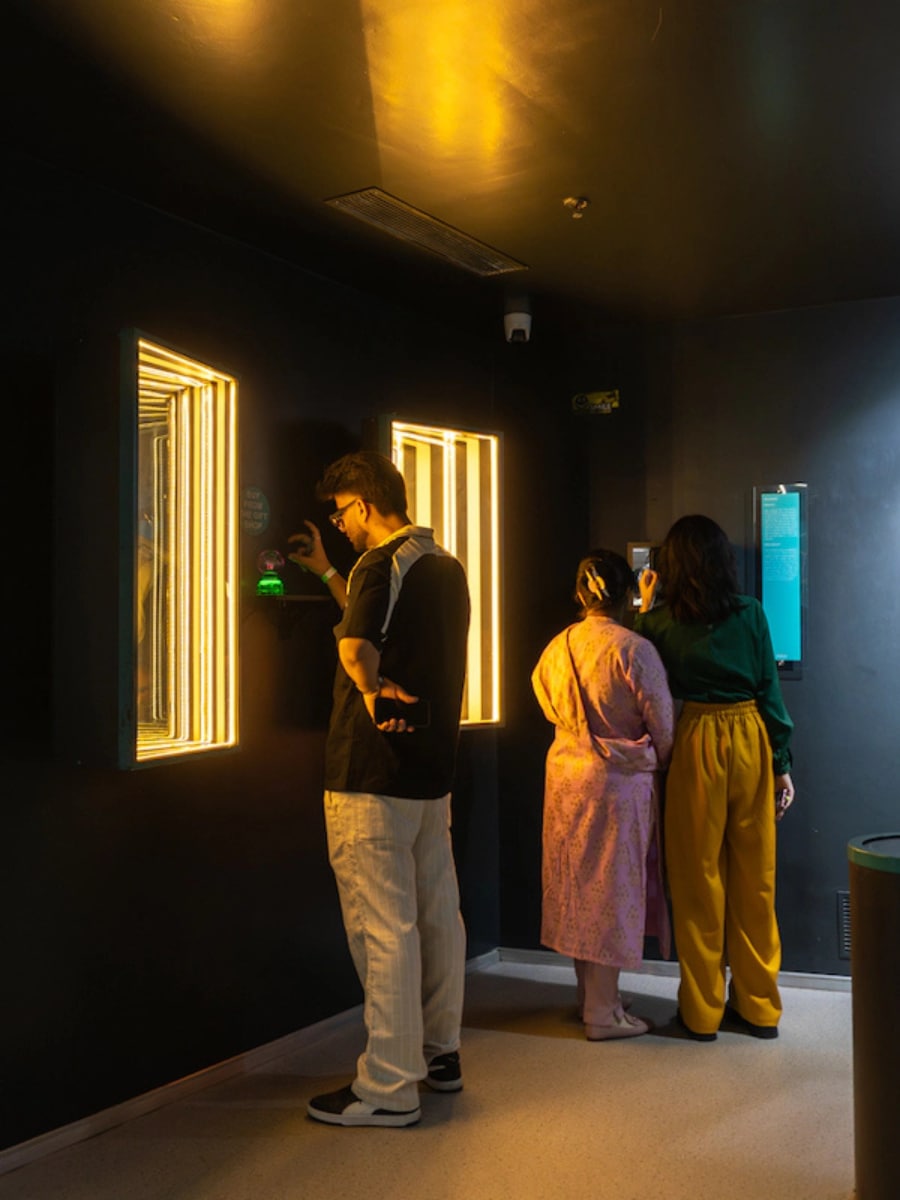 Museum of Illusions - New Delhi