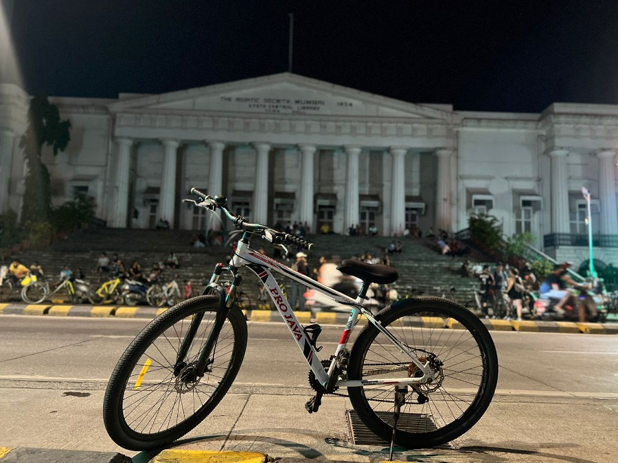 Midnight Cycling Mumbai - Treks and Trails