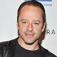 Gil Bellows