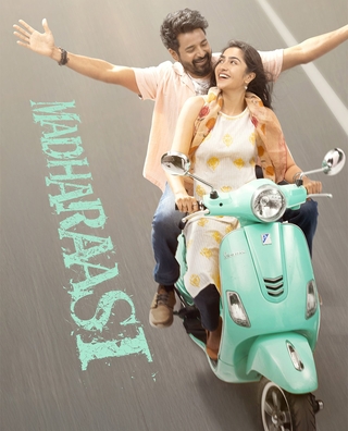 Madharaasi photo 1