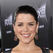 Neve Campbell
