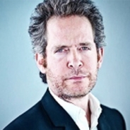 Tom Hollander