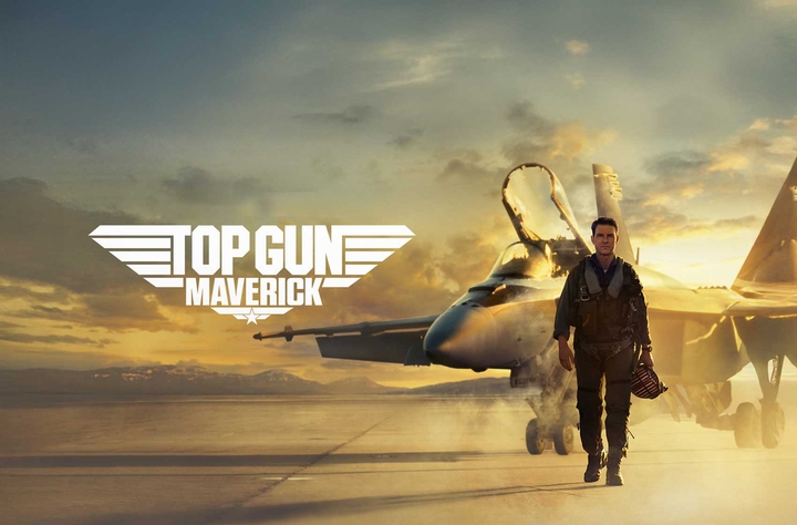 Top Gun: Maverick (2022) movie banner