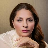 Veronica Falcón
