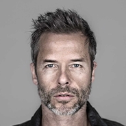 Guy Pearce