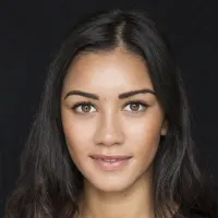 Luciane Buchanan